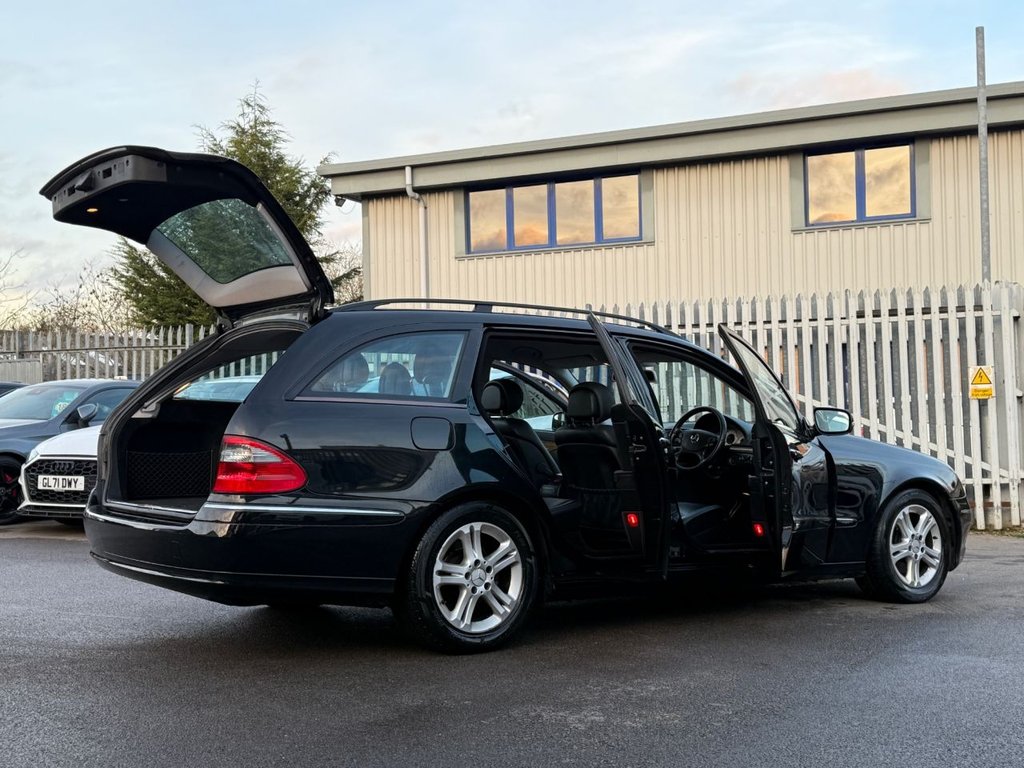 Used Mercedes-Benz E Class 2008 for sale - 76941623: Photo 22