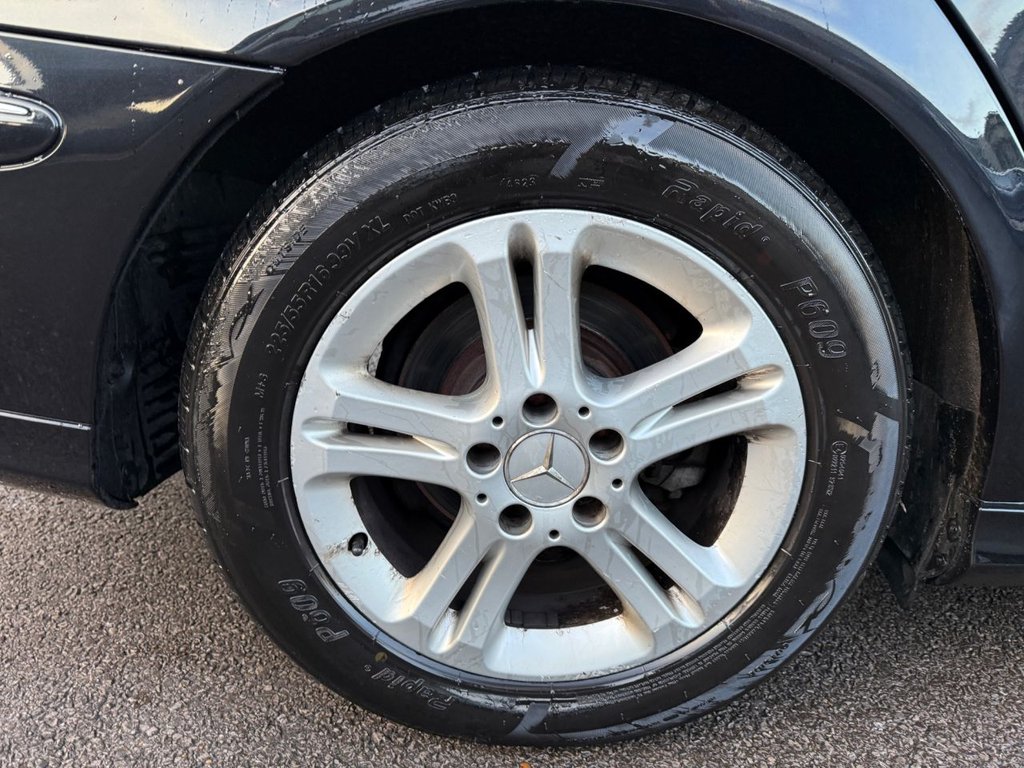 Used Mercedes-Benz E Class 2008 for sale - 76941623: Photo 33