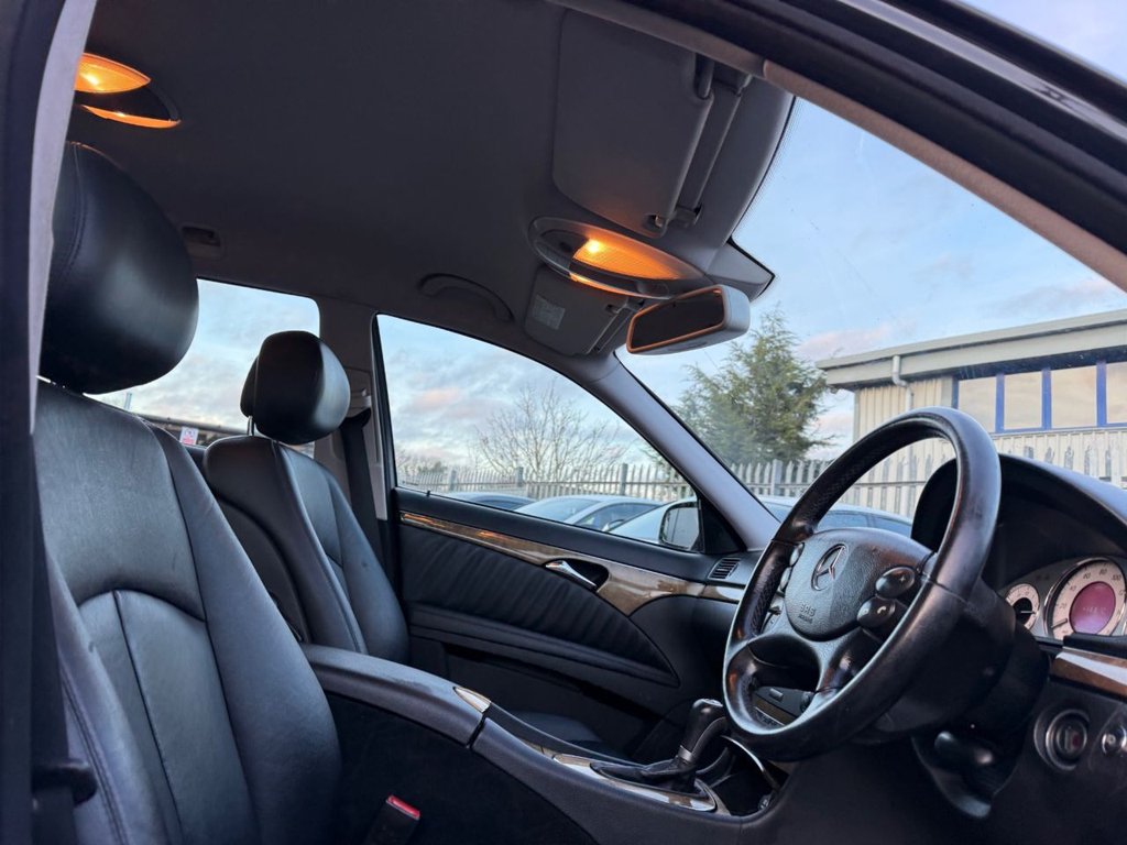 Used Mercedes-Benz E Class 2008 for sale - 76941623: Photo 38