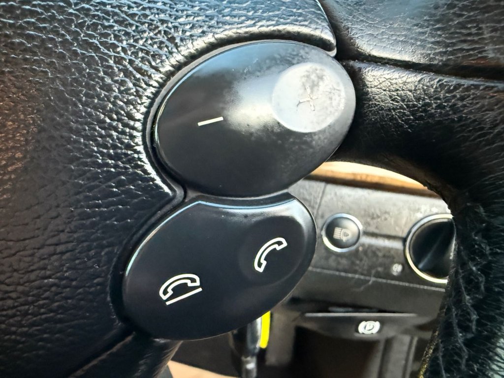 Used Mercedes-Benz E Class 2008 for sale - 76941623: Photo 42