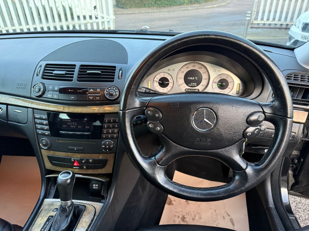 Used Mercedes-Benz E Class 2008 for sale - 76941623: Photo 6