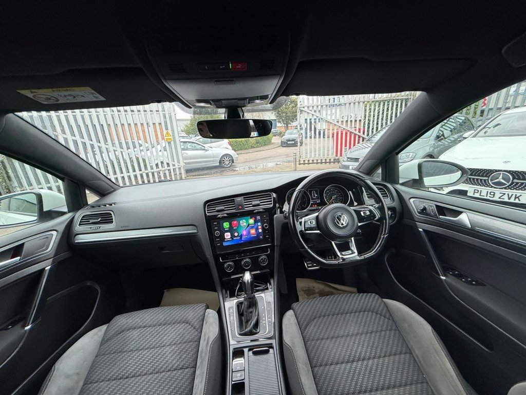 Used Volkswagen Golf 2019 for sale - 78096923: Photo 2