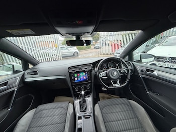 Used Volkswagen Golf 2019 for sale - 78096923: Photo