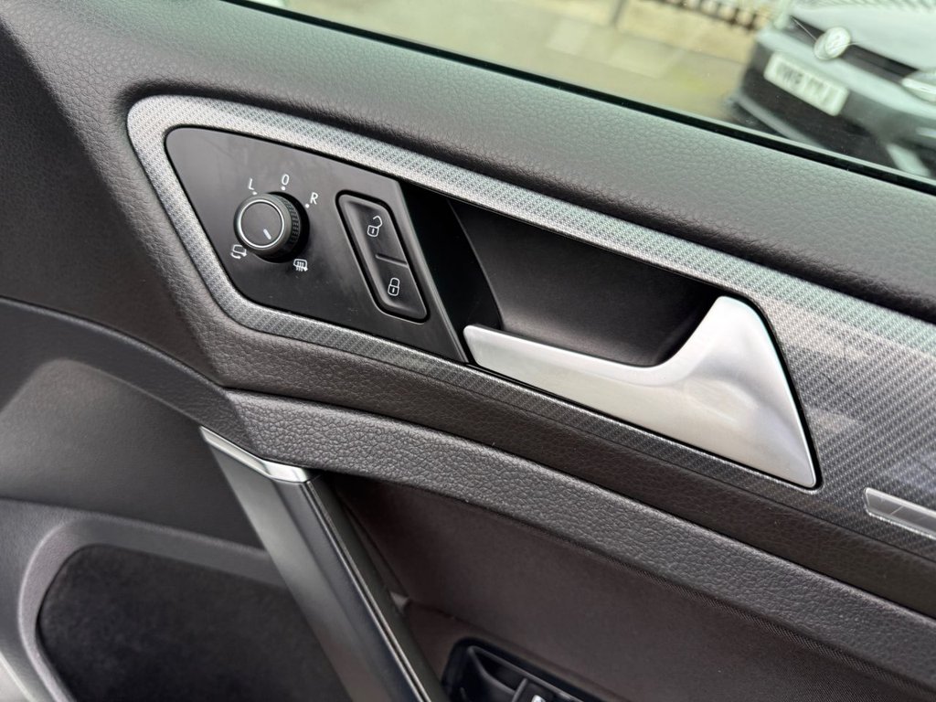 Used Volkswagen Golf 2019 for sale - 78096923: Photo 36