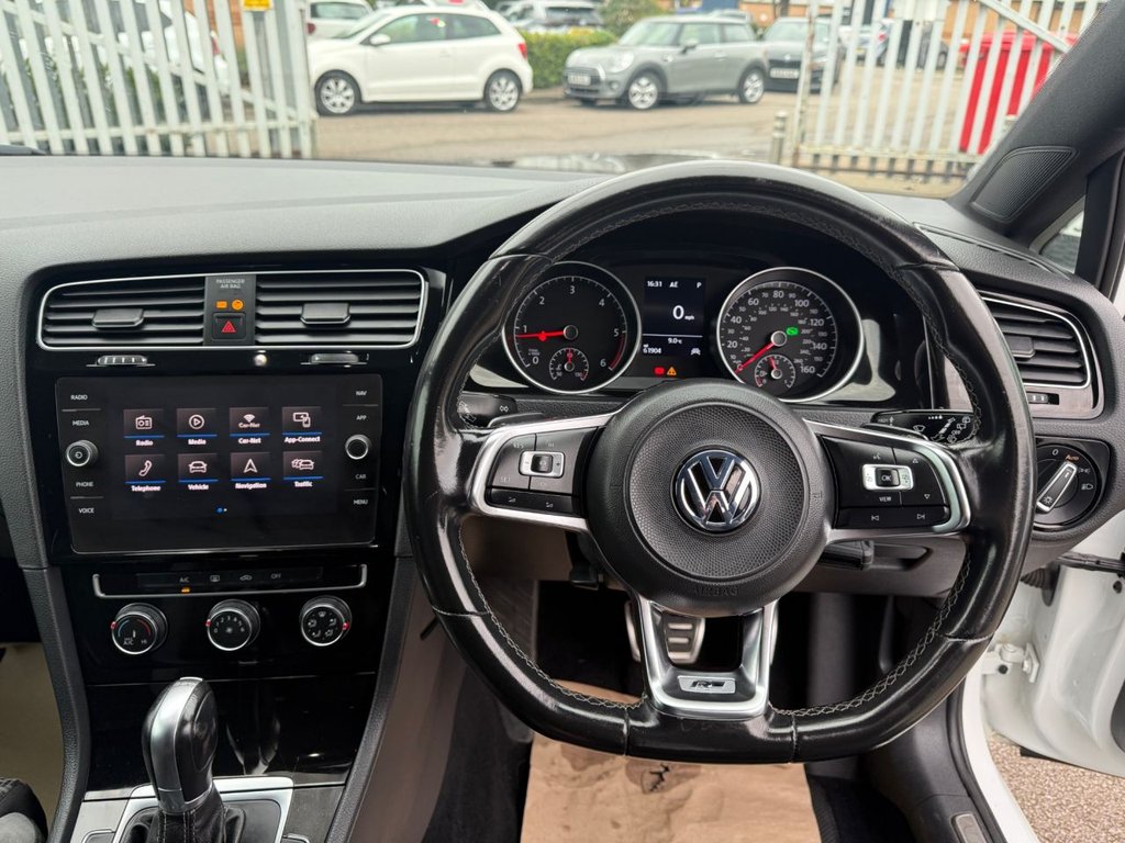 Used Volkswagen Golf 2019 for sale - 78096923: Photo 42
