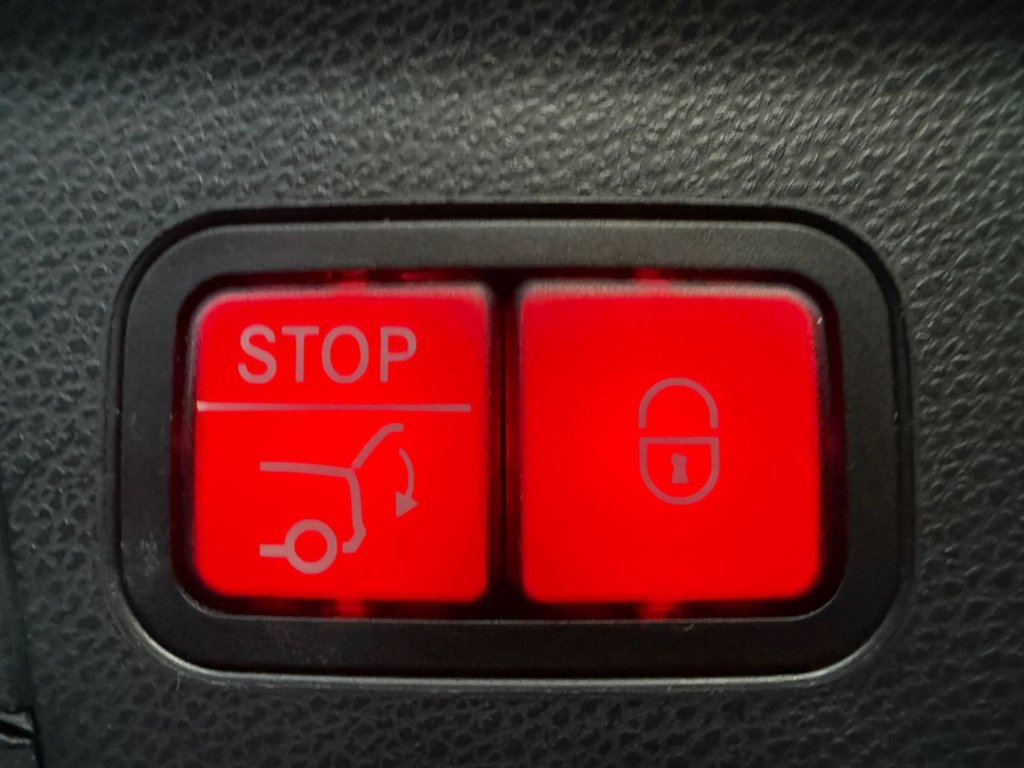 Used Mercedes-Benz GLC 2019 for sale - 76797683: Photo 19