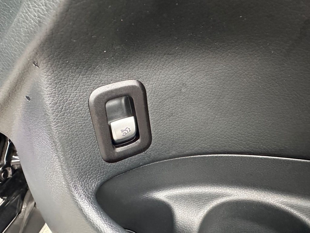 Used Mercedes-Benz GLC 2019 for sale - 76797683: Photo 41