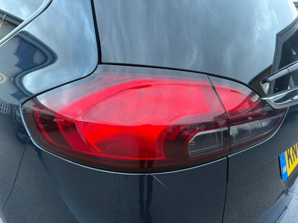 Used Vauxhall Zafira 2017 for sale - 77172183: Photo 32