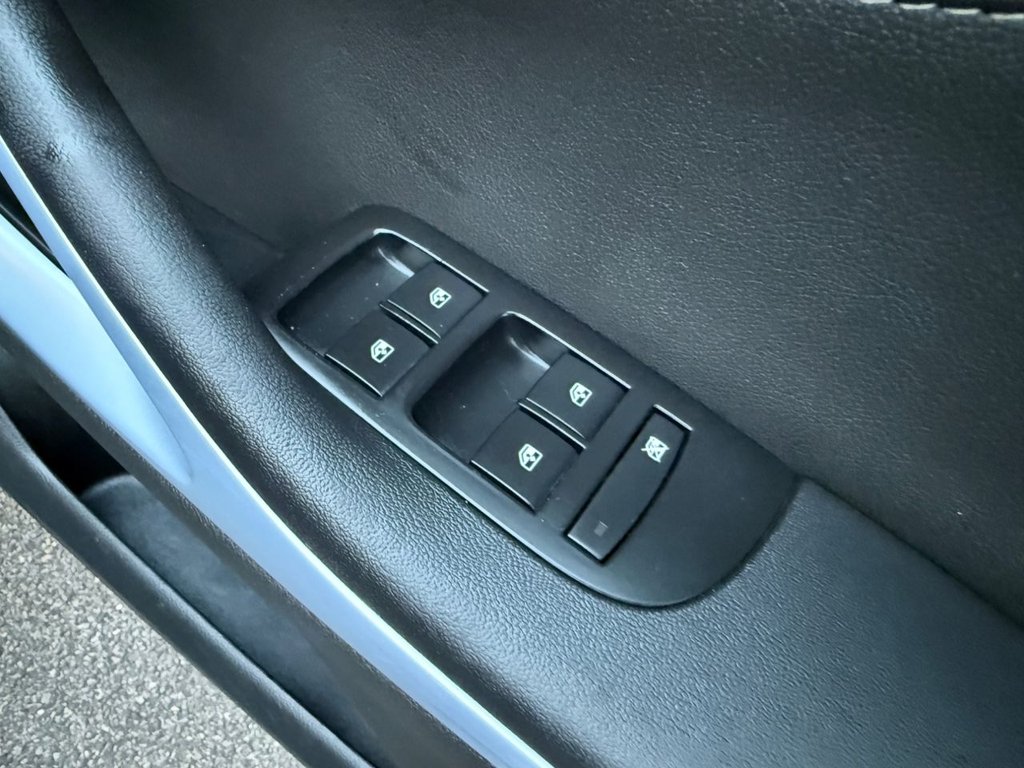 Used Vauxhall Zafira 2017 for sale - 77172183: Photo 39