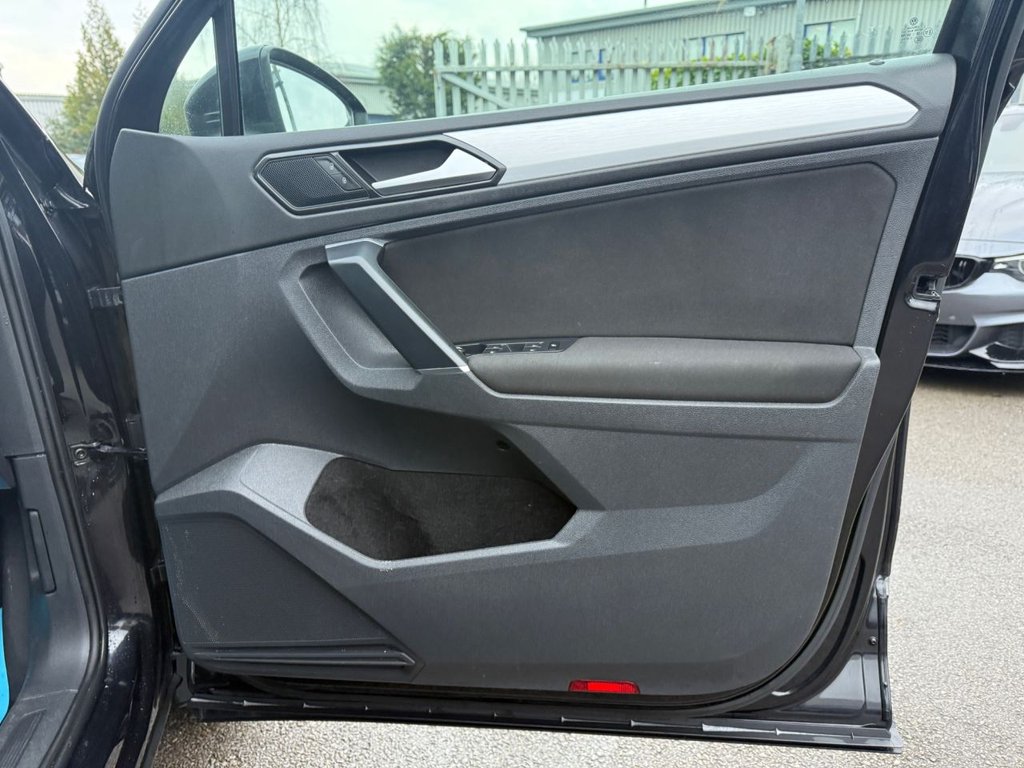 Used Volkswagen Tiguan 2016 for sale - 77408473: Photo 35