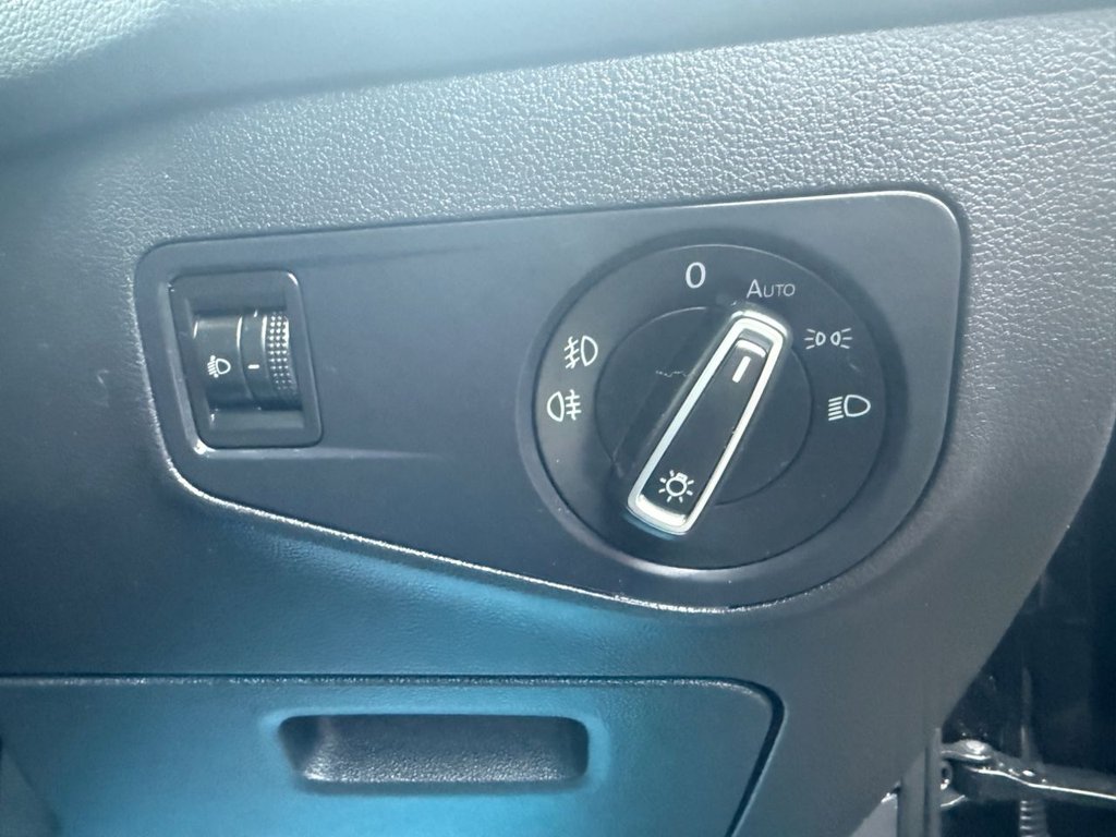 Used Volkswagen Tiguan 2016 for sale - 77408473: Photo 41