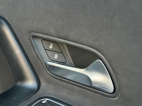 Used Mercedes-Benz A-Class 2018 for sale - 76061854: Photo 32