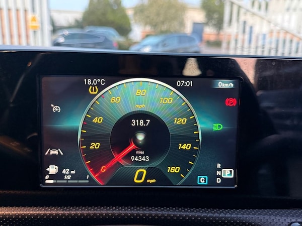 Used Mercedes-Benz A-Class 2018 for sale - 76061854: Photo 36