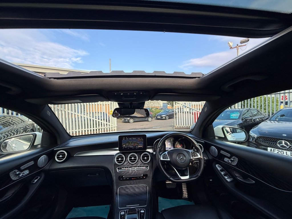 Used Mercedes-Benz GLC 2018 for sale - 77806637: Photo 2