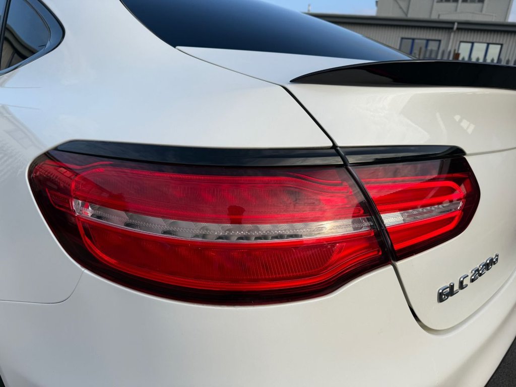 Used Mercedes-Benz GLC 2018 for sale - 77806637: Photo 30