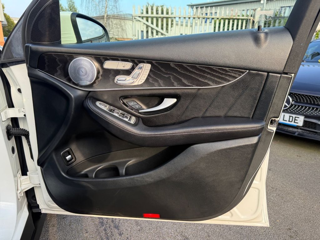 Used Mercedes-Benz GLC 2018 for sale - 77806637: Photo 35