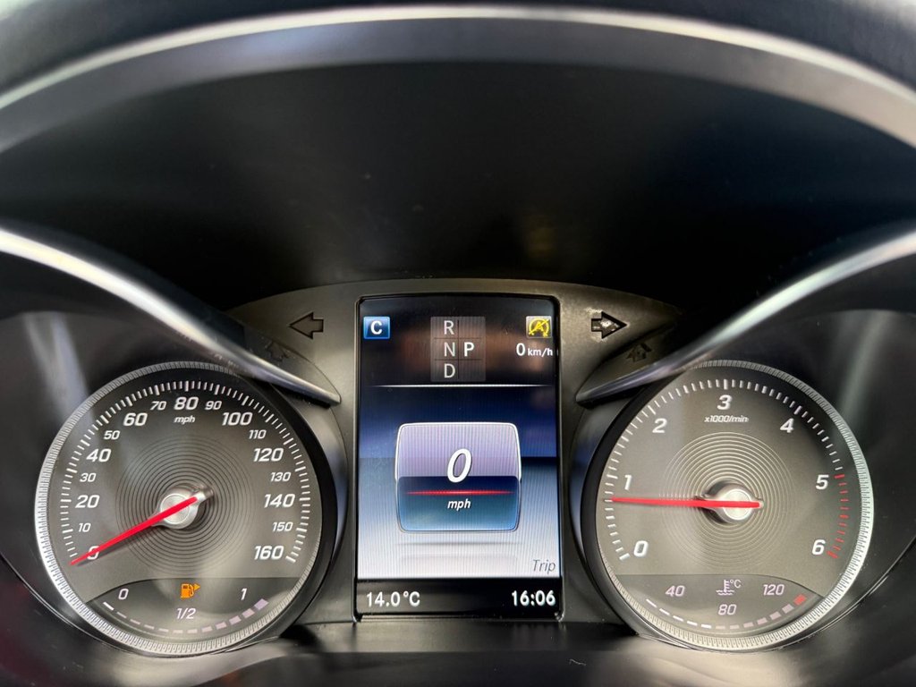 Used Mercedes-Benz GLC 2018 for sale - 77806637: Photo 39