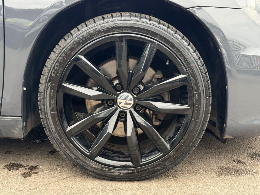 Used Volkswagen Scirocco 2017 for sale - 78186801: Photo 39