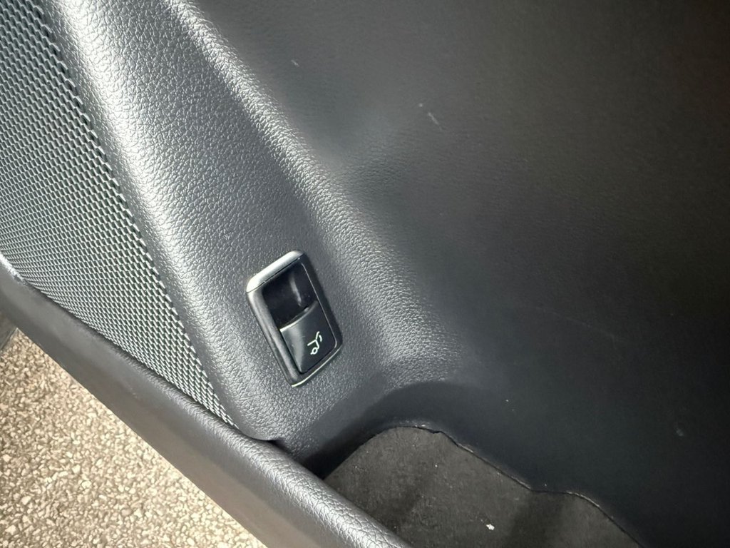 Used Mercedes-Benz GLA 2018 for sale - 77792263: Photo 38