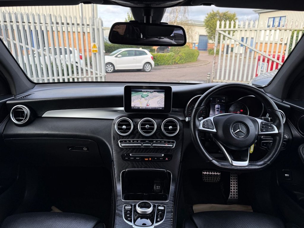 Used Mercedes-Benz GLC 2018 for sale - 78128893: Photo 2