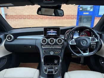 Used Mercedes-Benz C-Class 2016 for sale - 76235987: Photo 2