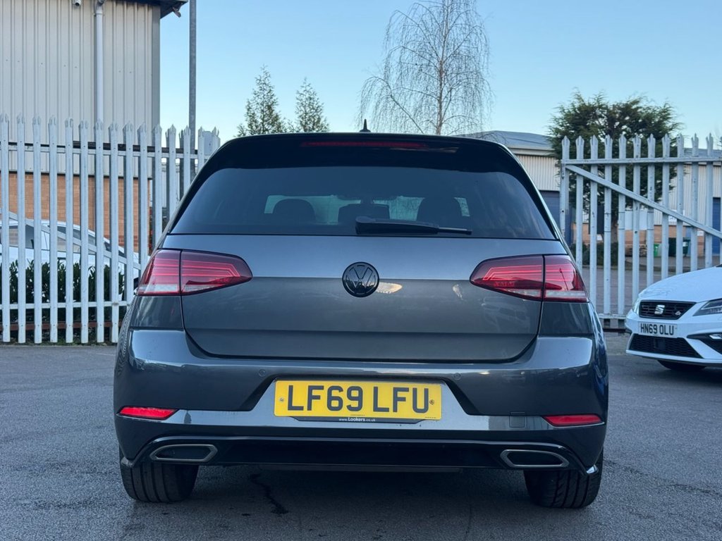 Used Volkswagen Golf 2019 for sale - 76760672: Photo 11