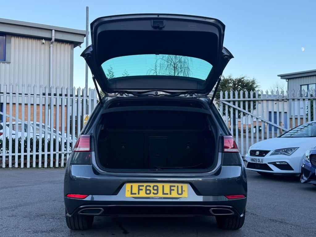 Used Volkswagen Golf 2019 for sale - 76760672: Photo 14