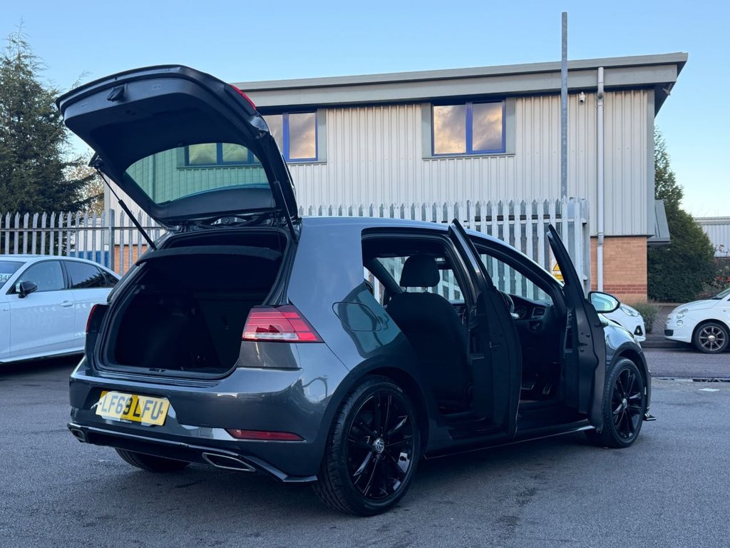 Used Volkswagen Golf 2019 for sale - 76760672: Photo 22