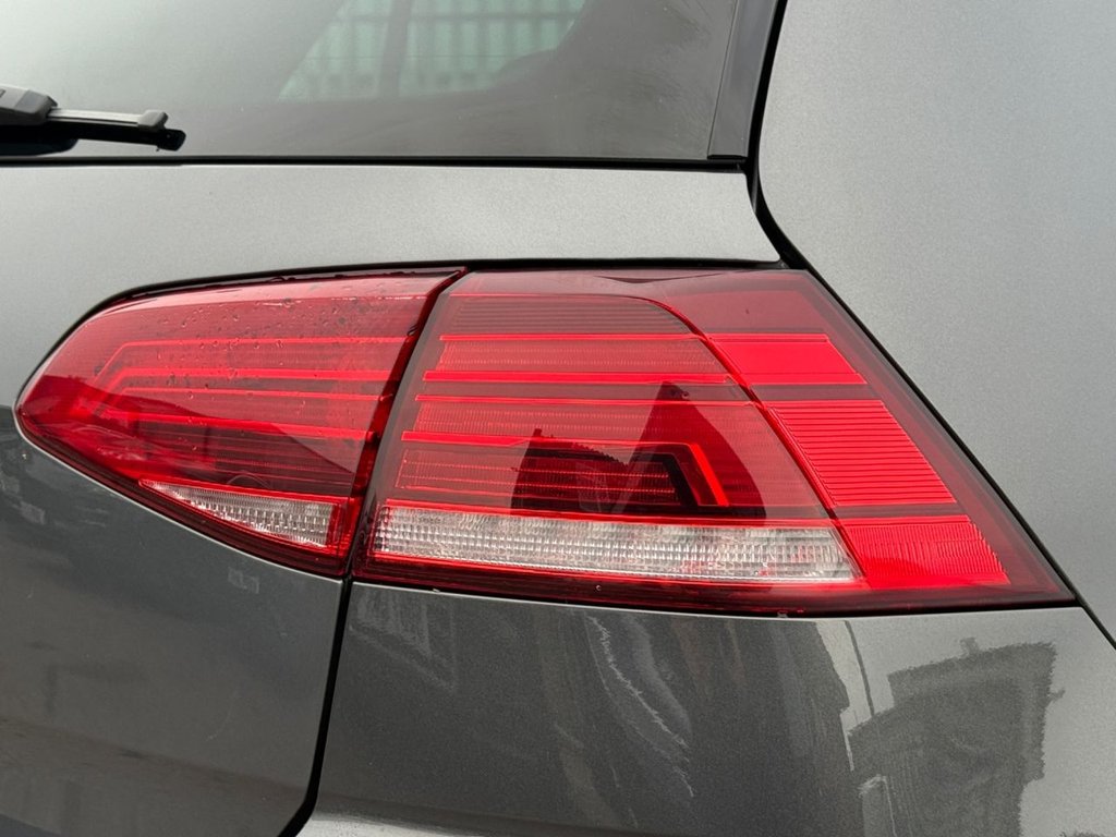 Used Volkswagen Golf 2019 for sale - 76760672: Photo 30