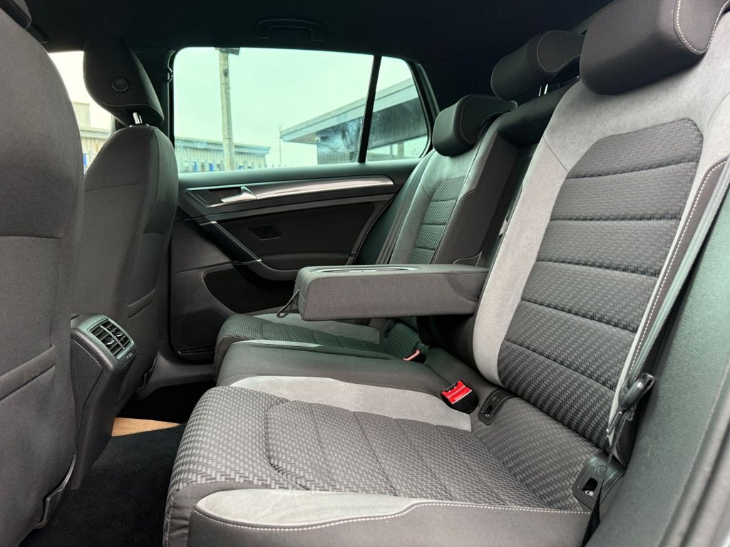 Used Volkswagen Golf 2019 for sale - 76760672: Photo 8