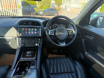 Used Jaguar F-Pace 2017 for sale - 78754004: Photo