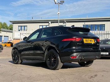 Used Jaguar F-Pace 2017 for sale - 78754004: Photo