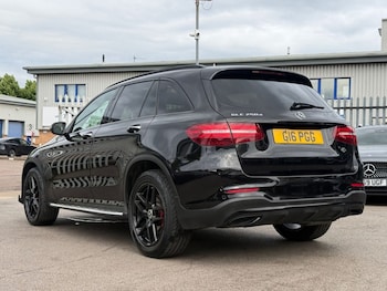 Used Mercedes-Benz GLC 2019 for sale - 78930993: Photo