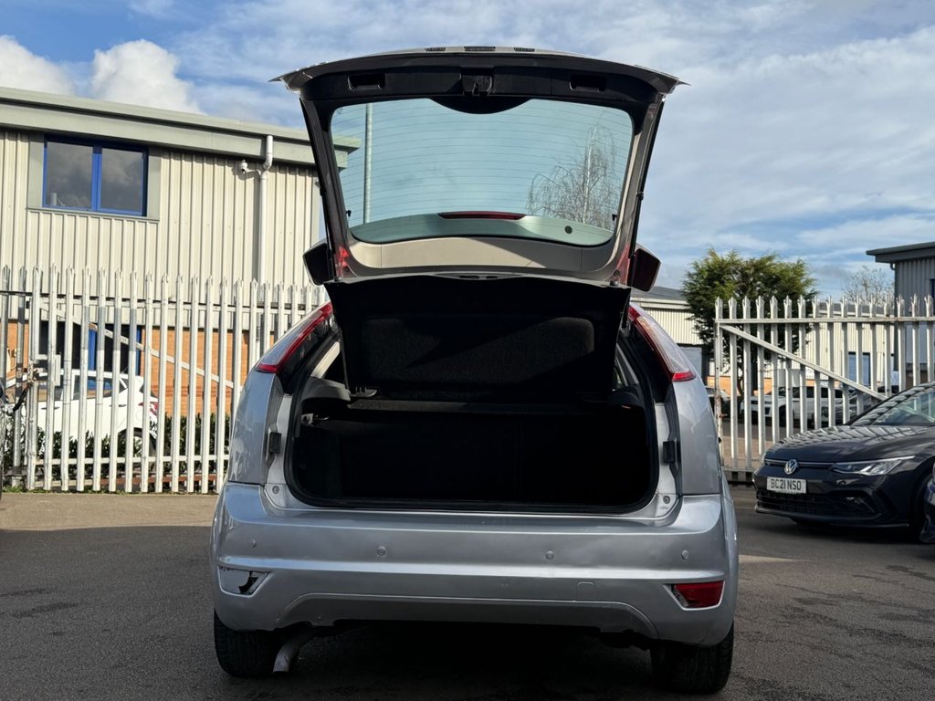 Used Ford Focus 2008 for sale - 76570152: Photo 12