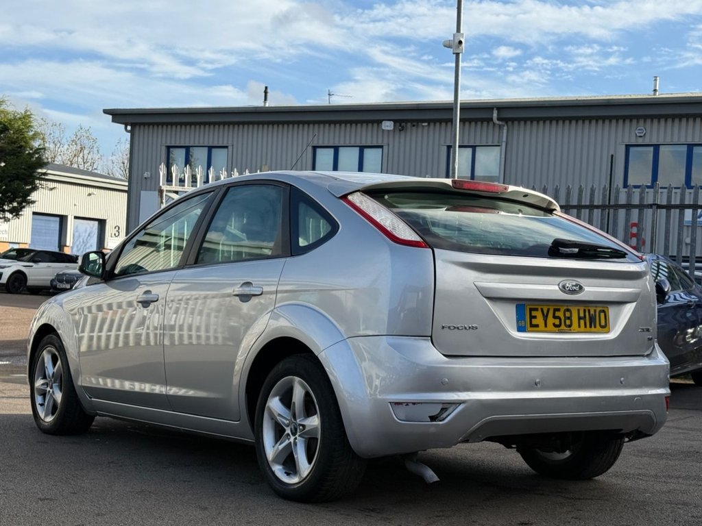 Used Ford Focus 2008 for sale - 76570152: Photo 3