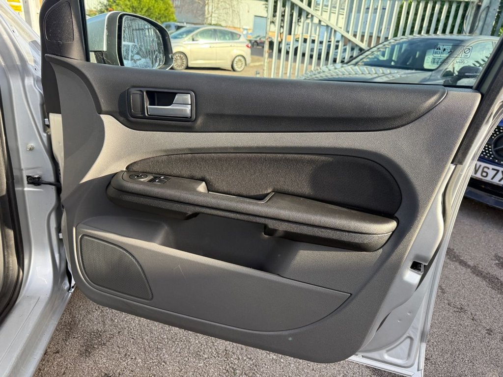 Used Ford Focus 2008 for sale - 76570152: Photo 33