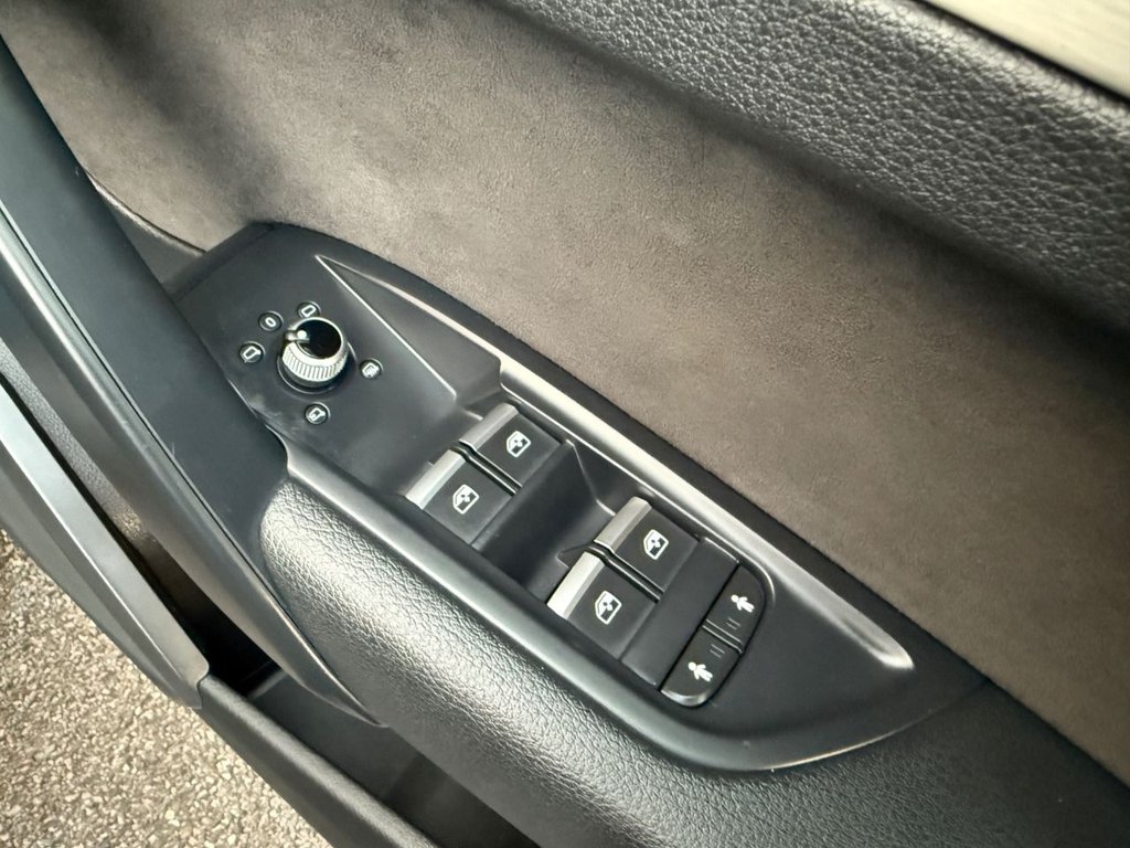 Used Audi Q5 2018 for sale - 77342069: Photo 36