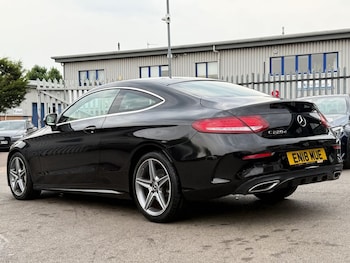 Used Mercedes-Benz C-Class 2018 for sale - 75579612: Photo
