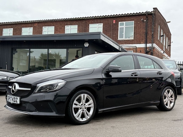 Used Mercedes-Benz A-Class 2017 for sale - 76203230: Photo 11