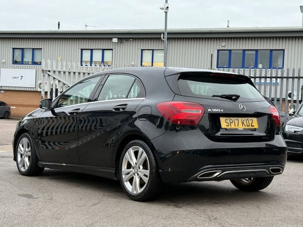 Used Mercedes-Benz A-Class 2017 for sale - 76203230: Photo 3
