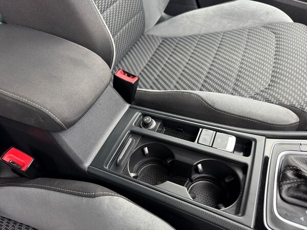 Used Volkswagen Golf 2019 for sale - 76111892: Photo 40