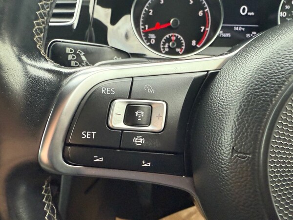 Used Volkswagen Golf 2019 for sale - 76111892: Photo 42
