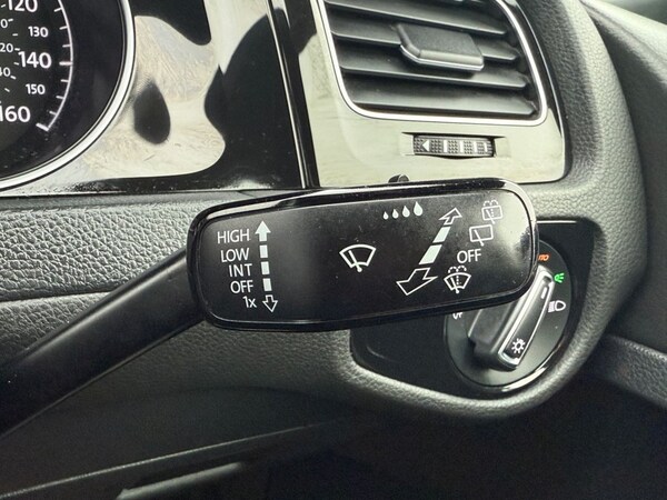 Used Volkswagen Golf 2019 for sale - 76111892: Photo 47