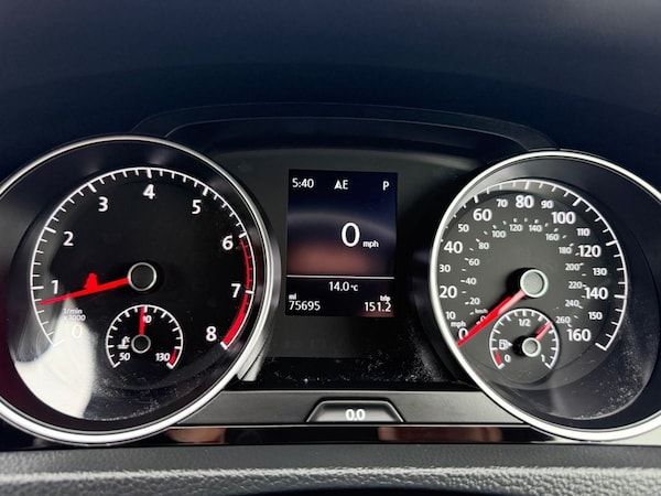 Used Volkswagen Golf 2019 for sale - 76111892: Photo 48
