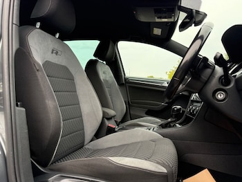 Used Volkswagen Golf 2019 for sale - 76111892: Photo 4