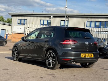 Used Volkswagen Golf 2015 for sale - 75460411: Photo