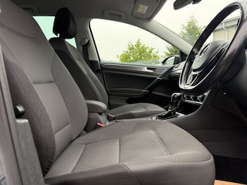 Used Volkswagen Golf 2020 for sale - 75579613: Photo