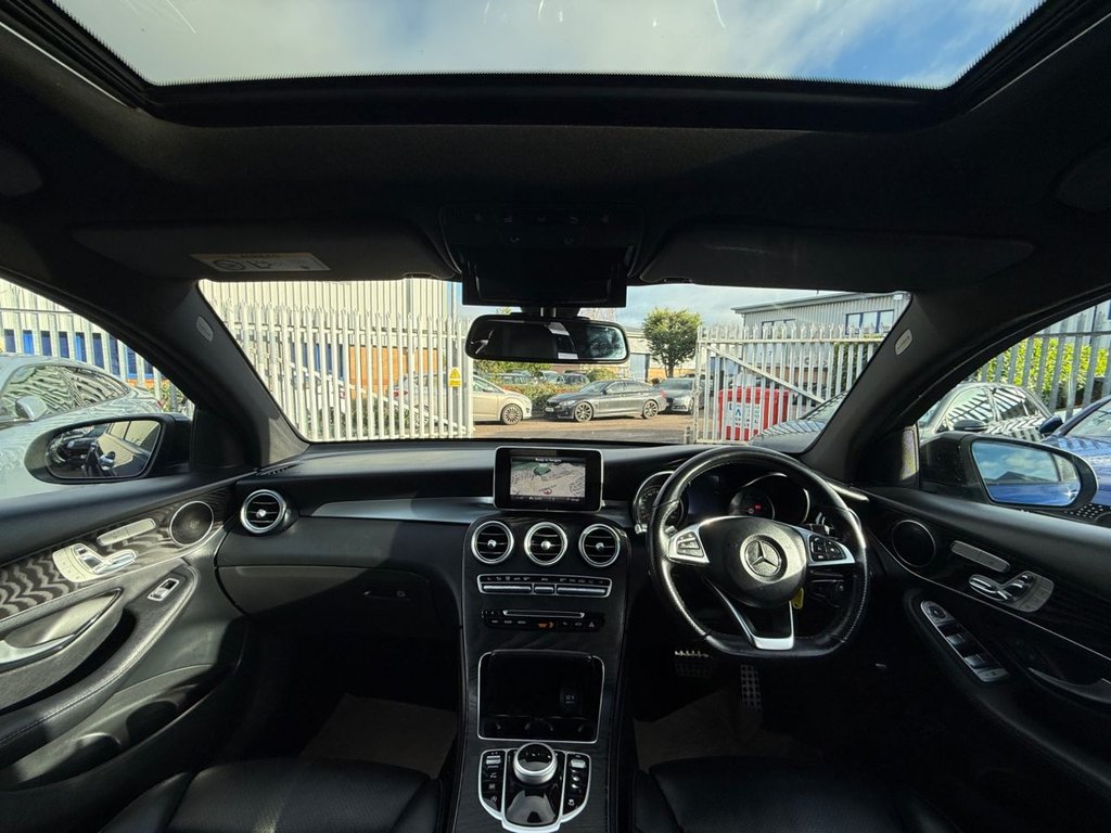 Used Mercedes-Benz GLC 2018 for sale - 76698800: Photo 2