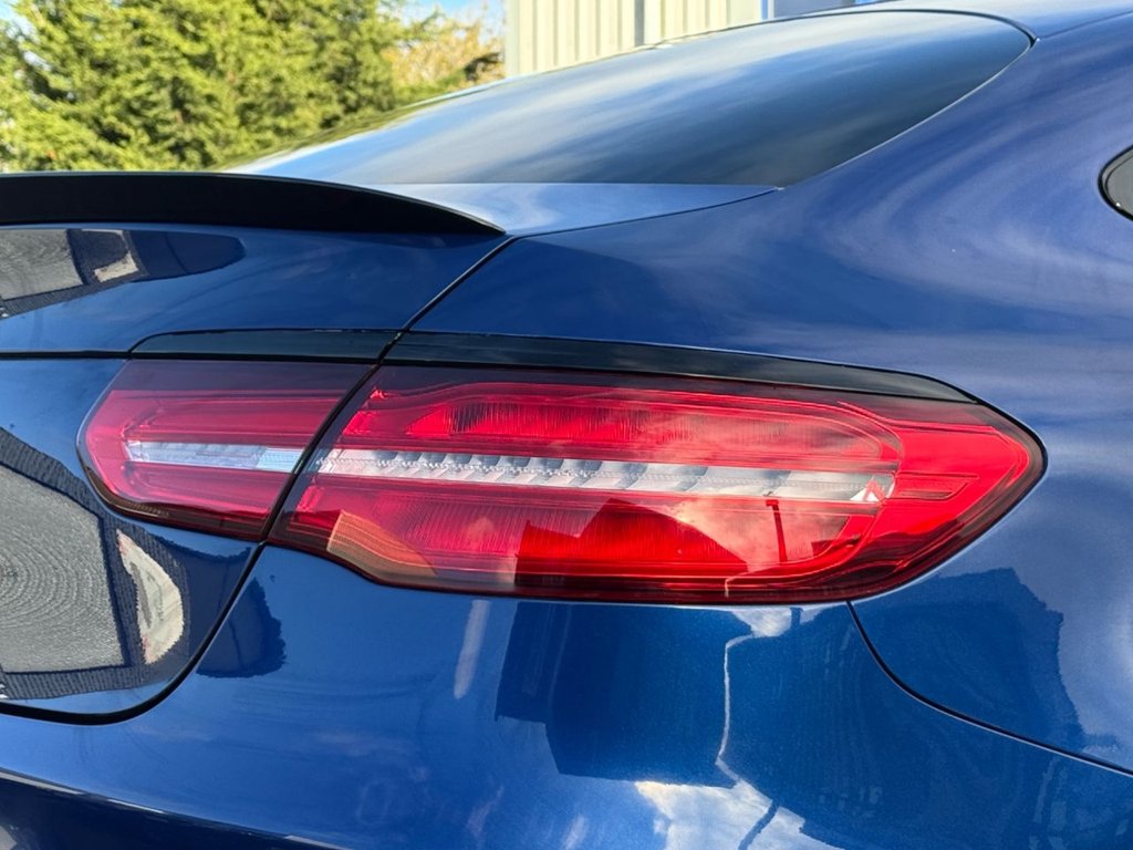 Used Mercedes-Benz GLC 2018 for sale - 76698800: Photo 29