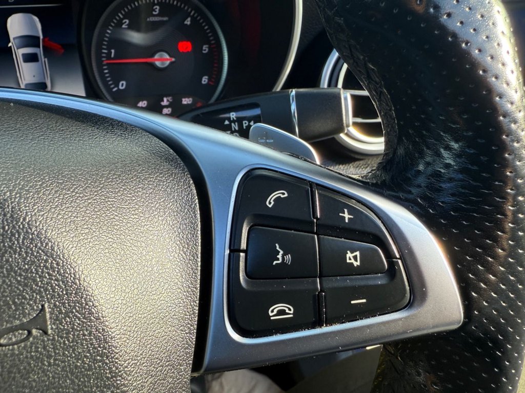 Used Mercedes-Benz GLC 2018 for sale - 76698800: Photo 45